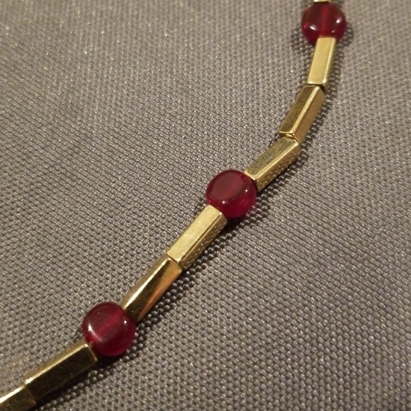Red and Gold Bead Necklace - Picture 2 of 4